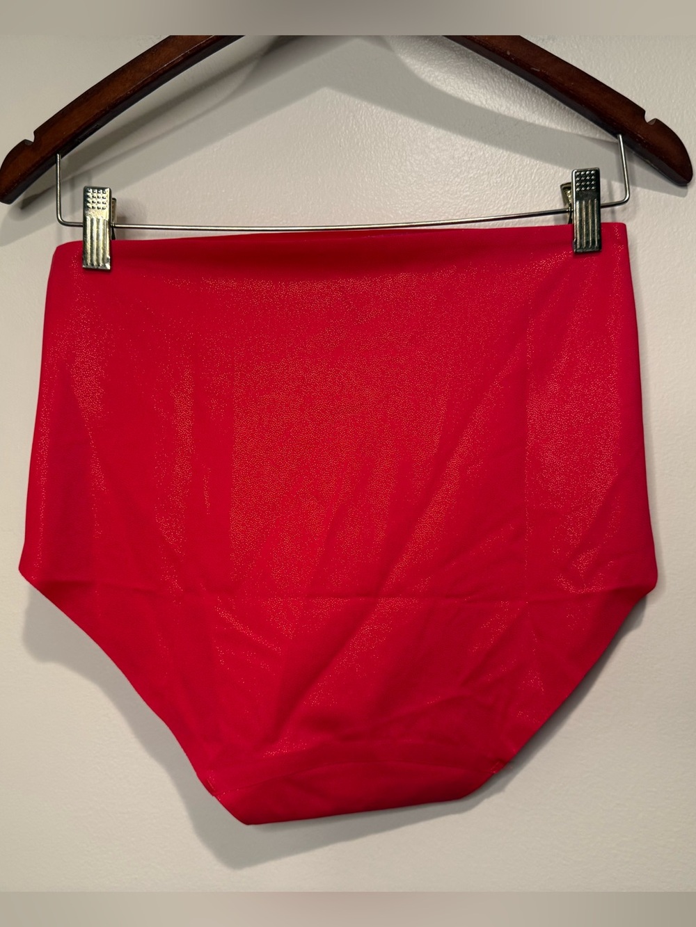 NEW Ruby Ribbon Sleek Shape Brief Ruby Sparkle & Shine - Picture 2 of 9